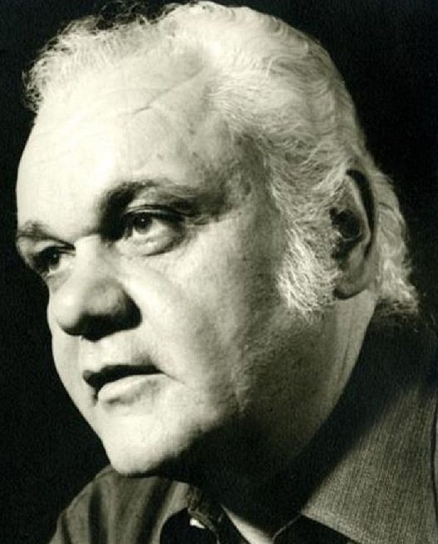 Πέθανε ο σκηνοθέτης του θεάτρου Λεωνίδας Τριβιζάς