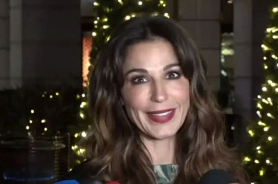 Κατερίνα Παπουτσάκη: «2022 γεια σου, πάρ’τα όλα δικά σου…» – ΒΙΝΤΕΟ