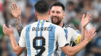 Ο Μέσι επέστρεψε στην Αργεντινή για να γιορτάσει το Παγκόσμιο Κύπελλο