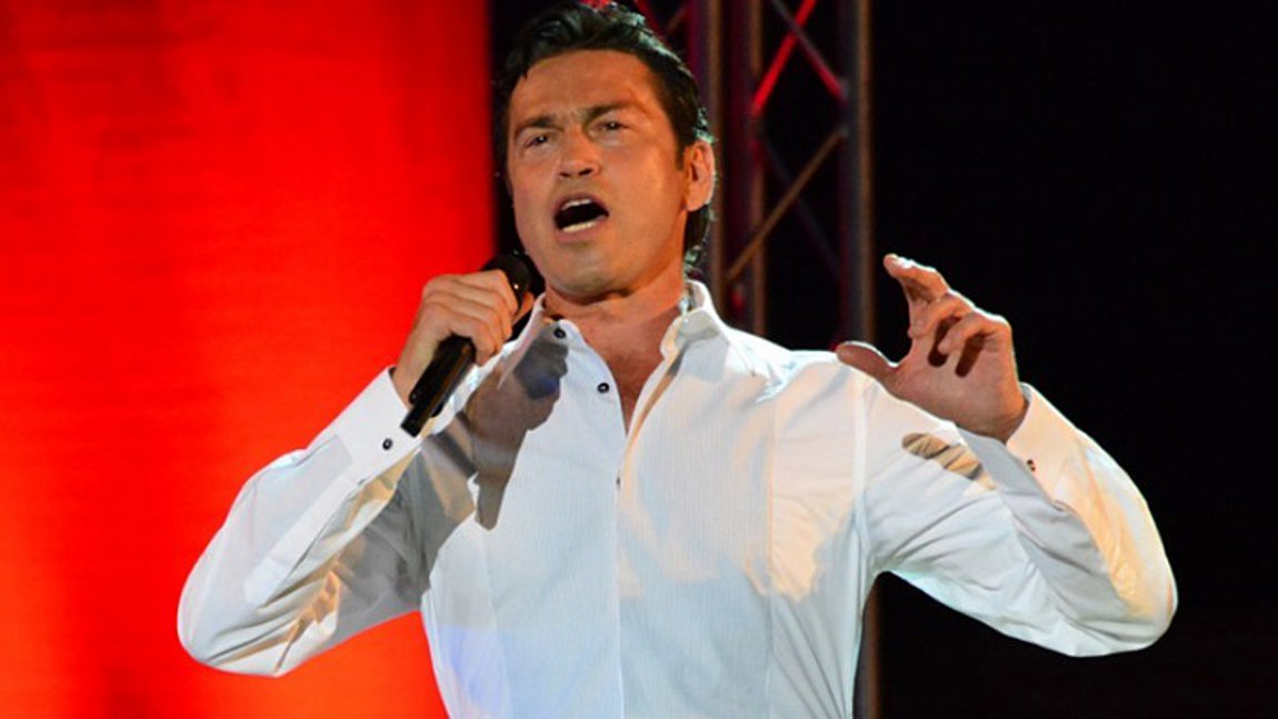 Στο νοσοκομείο ο Μάριος Φραγκούλης – Αναβάλλεται συναυλία του