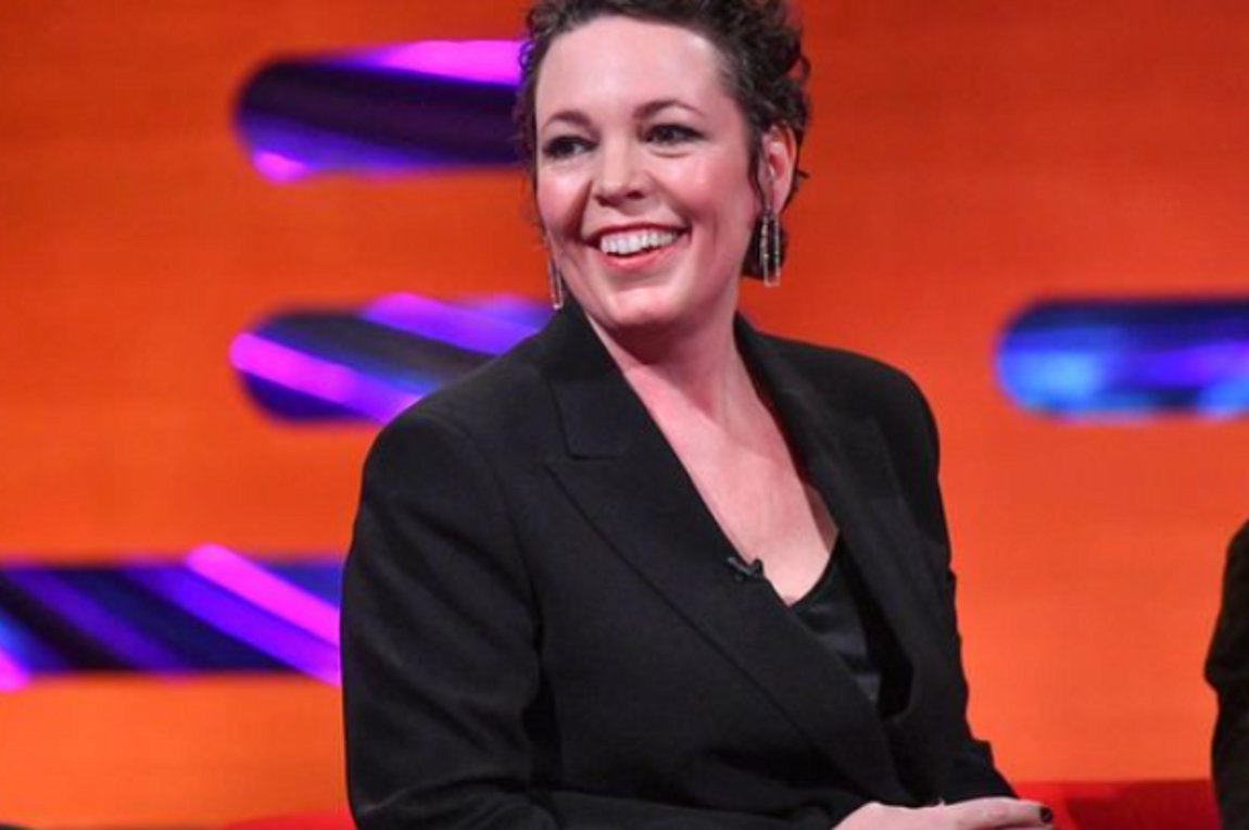 Η Ολίβια Κόλμαν αποκαλύπτει τι «έκλεψε» από τα γυρίσματα του «The Crown»