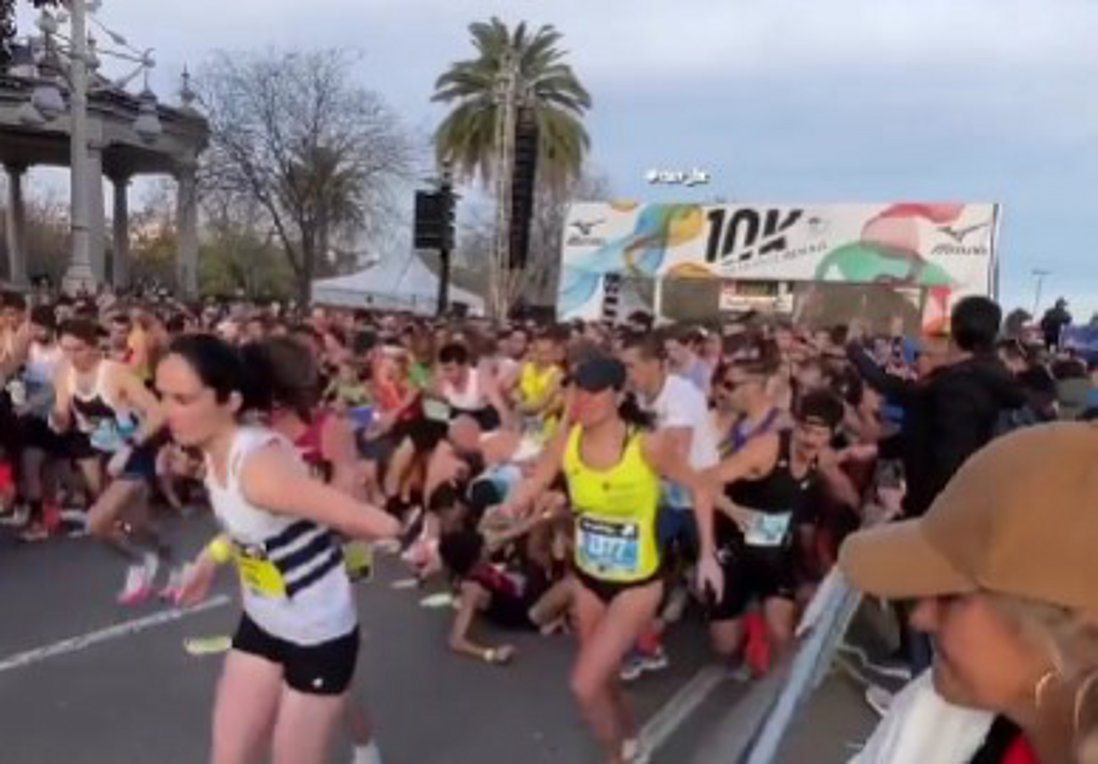 Βαλένθια: Δρομείς ποδοπατήθηκαν κατά την εκκίνηση αγώνα – Βίντεο