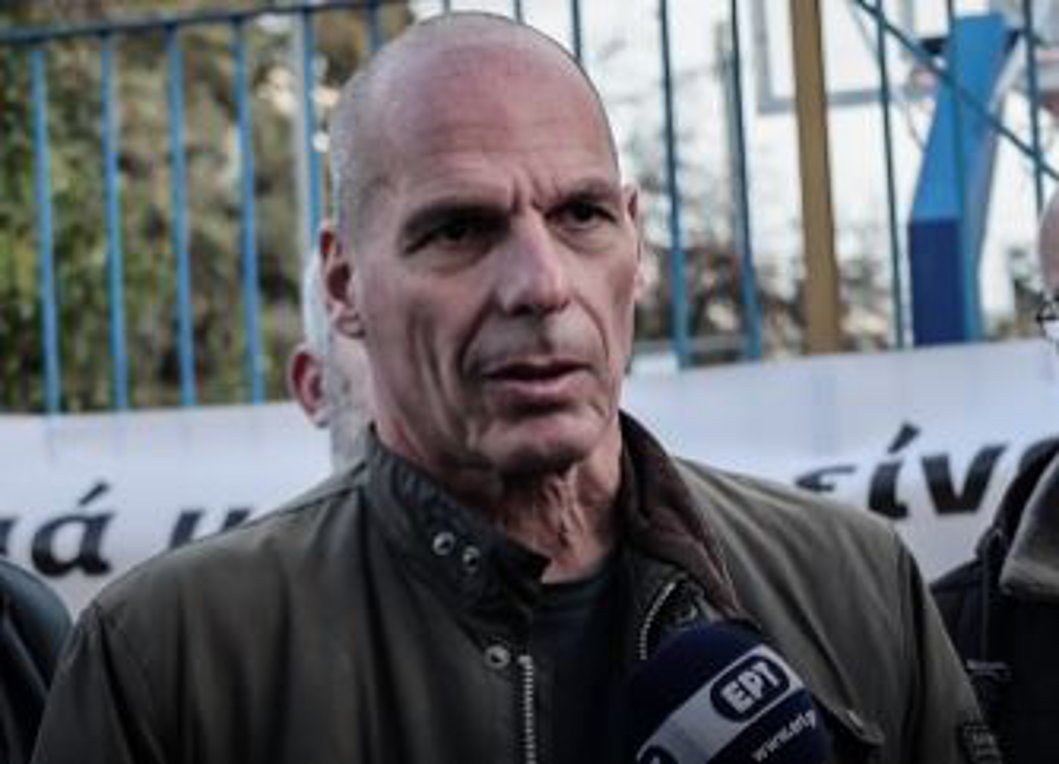 Βαρουφάκης: Η δημόσια παιδεία σήμερα αναστενάζει εδώ στο Αιγάλεω