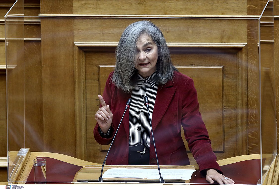 Βουλή – Σ. Σακοράφα: Οι υποκλοπές είναι βαρύ έγκλημα κατά της Δημοκρατίας