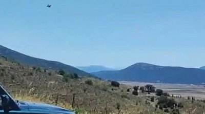 «Αν οδηγούσε μόνος του, μπορεί και να ζούσε» - Η στιγμή που ο 29χρονος υποσμηναγός πετά πάνω από το χωριό του -Βίντεο
