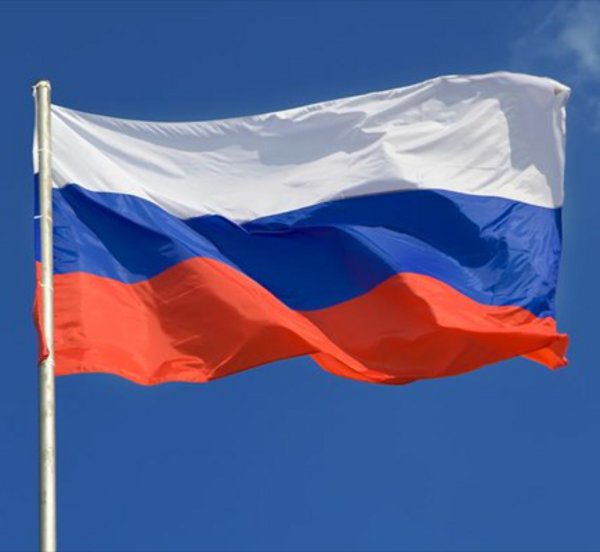Ρωσία: Πιθανή ετήσια μείωση εσόδων από τις εξαγωγές πετρελαίου και φυσικού αερίου κατά 30% τον Ιανουάριο