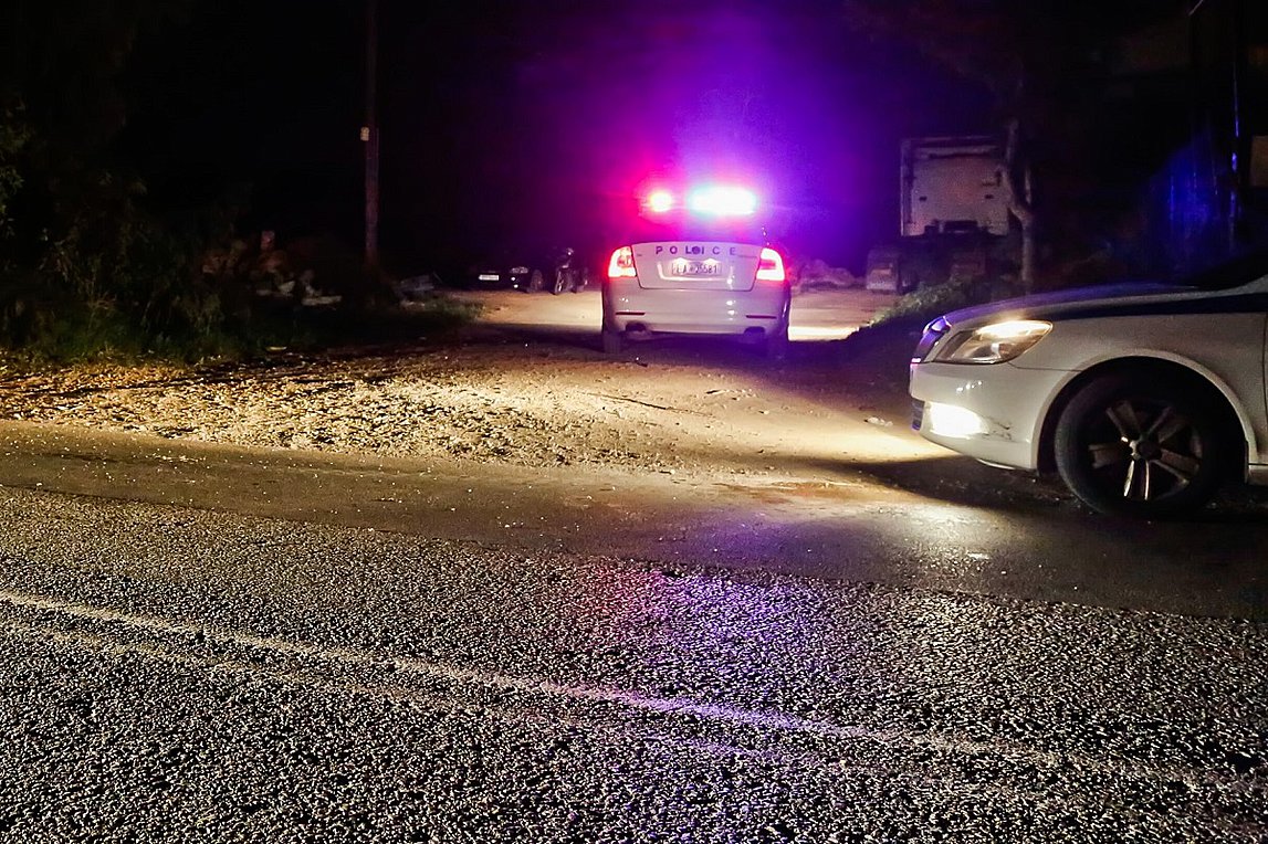 Θεσσαλονίκη: Διακινητής μεταναστών πάλεψε για να αποφύγει τη σύλληψη και τραυμάτισε αστυνομικό