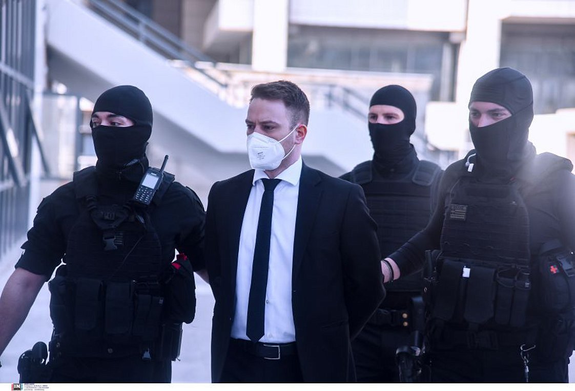 Μπάμπης Αναγνωστόπουλος: Παραιτήθηκε η συνήγορός του