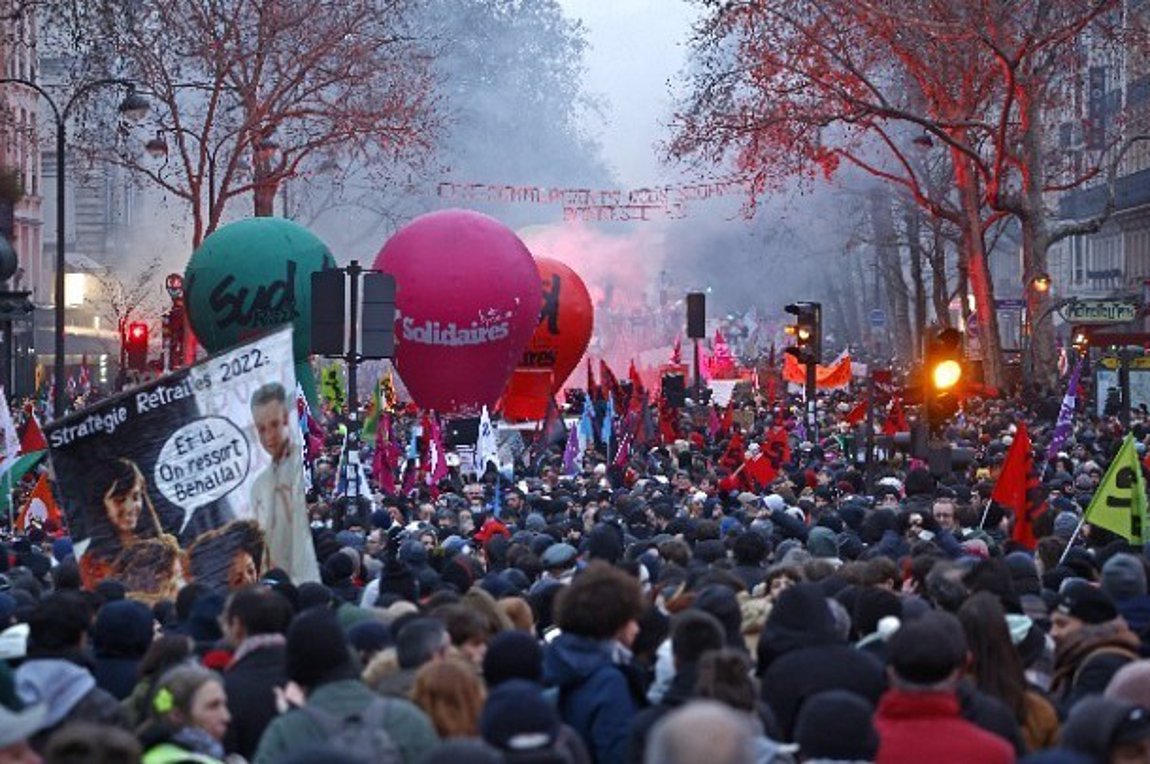 «Παραλύει» η Γαλλία: Νέες απεργίες κατά του συνταξιοδοτικού