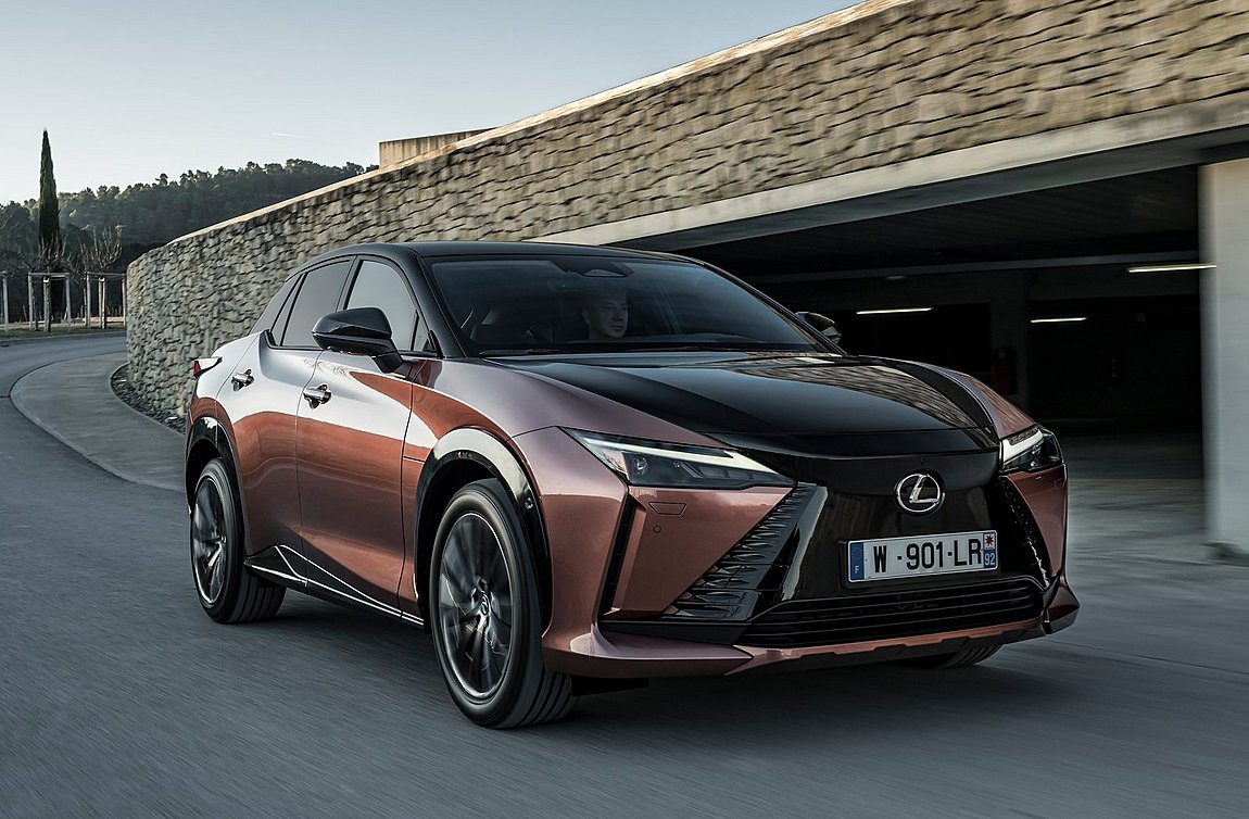 Νέο Lexus RZ 450e: Αλλη αίσθηση!