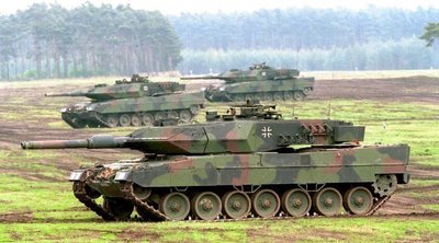 Η Νορβηγία παρέδωσε οκτώ βαριά άρματα μάχης Leopard 2 στην Ουκρανία