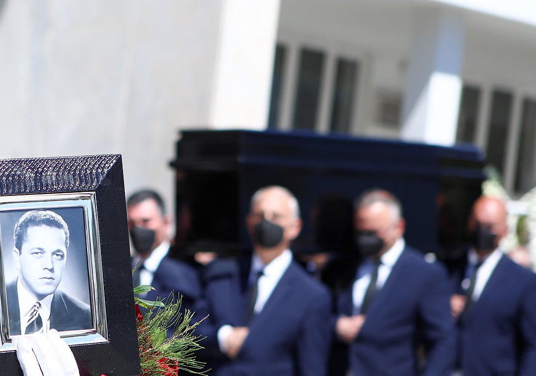 Γιώργος Μπόμπολας: Στο Α’ Νεκροταφείο το τελευταίο αντίο