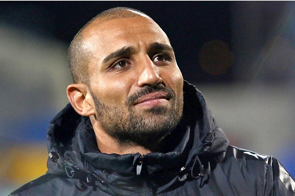 Περιπέτεια για τον Ραφίκ Τζιμπούρ – Γιατί οδηγήθηκε στο Αστυνομικό Τμήμα Αλίμου