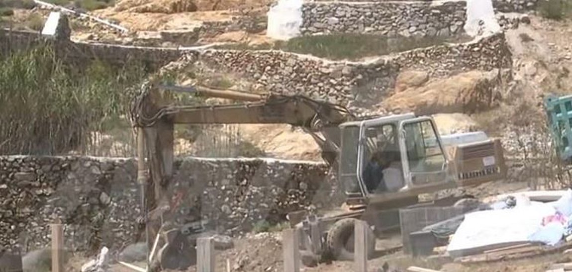 Μύκονος: Κατεδάφιση αυθαίρετου για πρώτη φορά ύστερα από μια δεκαετία