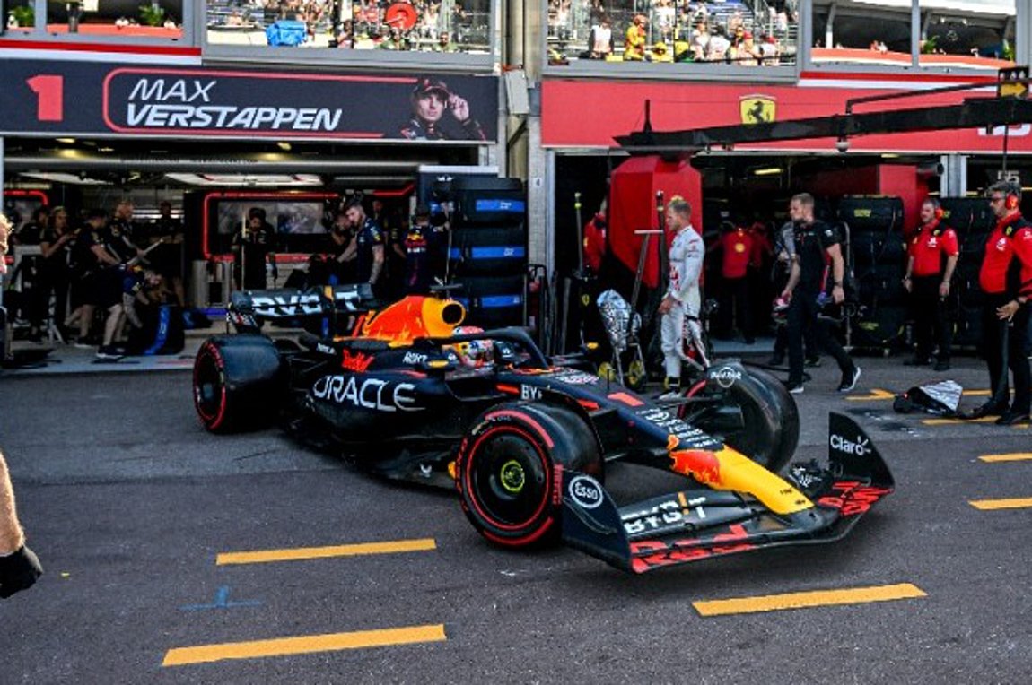 Poleman στο Μονακό ο Φερστάπεν