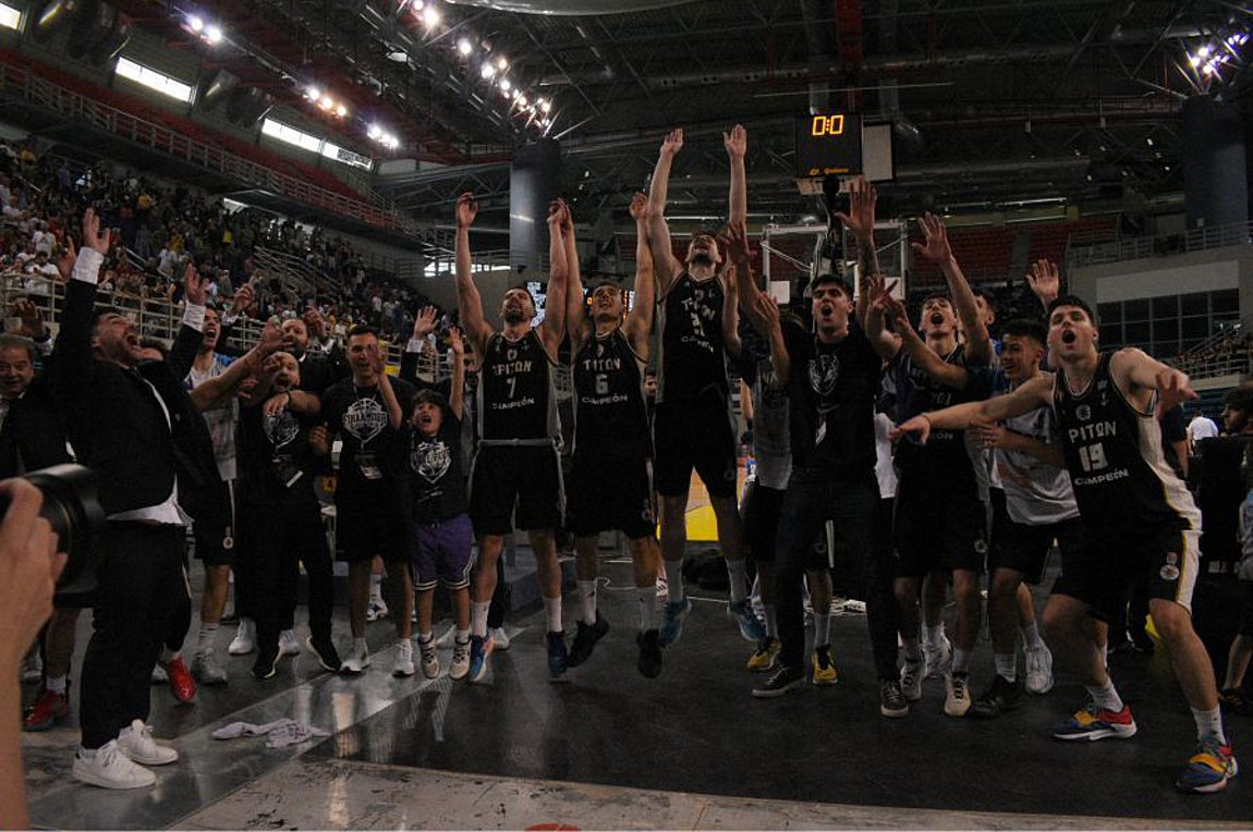 Μετά από 44 χρόνια στα «σαλόνια» του μπάσκετ ο Τρίτων – ΒΙΝΤΕΟ