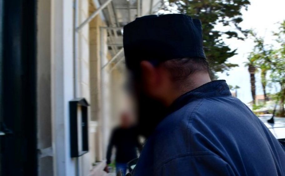 Ναύπλιο: Προσωρινά κρατούμενος ο σάτυρος Αρχιμανδρίτης από την Ερμιονίδα - Την Τρίτη η απολογία του - ΒΙΝΤΕΟ 