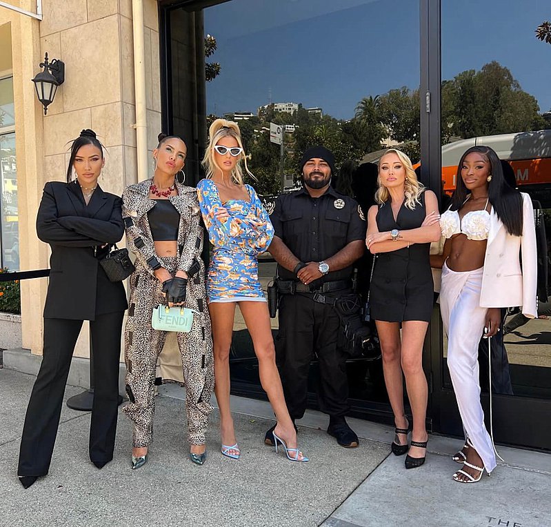 Selling Sunset: Πώς ντύνονται σήμερα οι πιο δυναμικές μεσίτριες του Λος ‘Αντζελες;