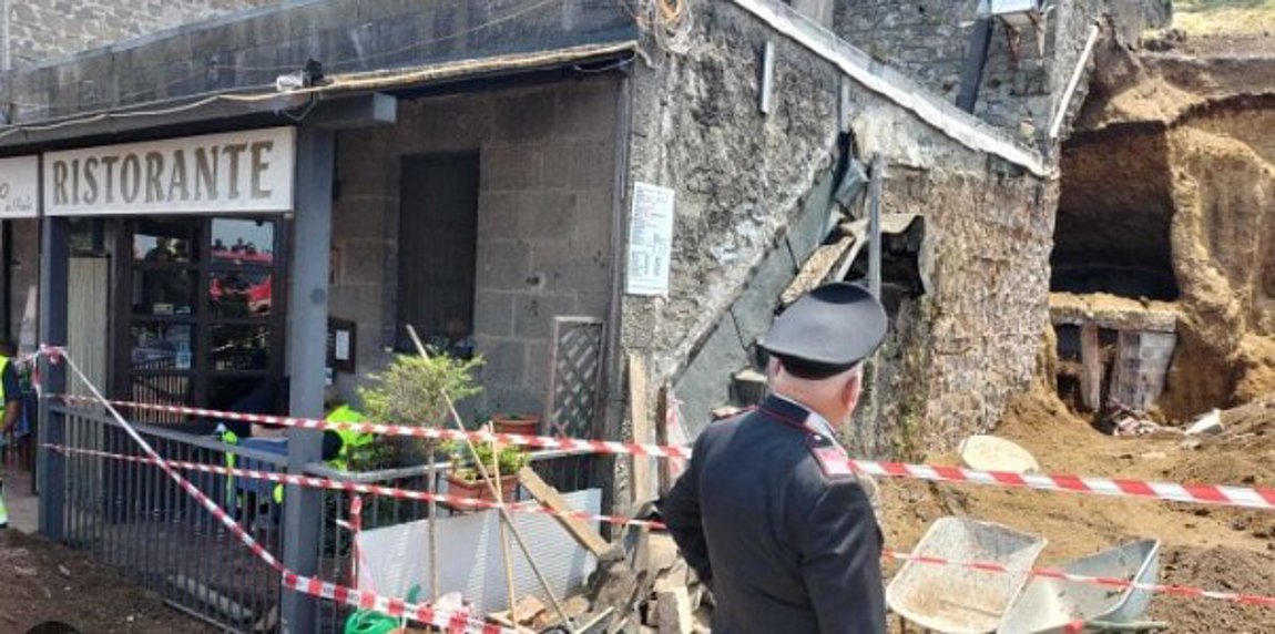 Ιταλία: Κατέρρευσε ανάχωμα σε εστιατόριο, ένας νεκρός – Φόβοι για αγνοούμενους