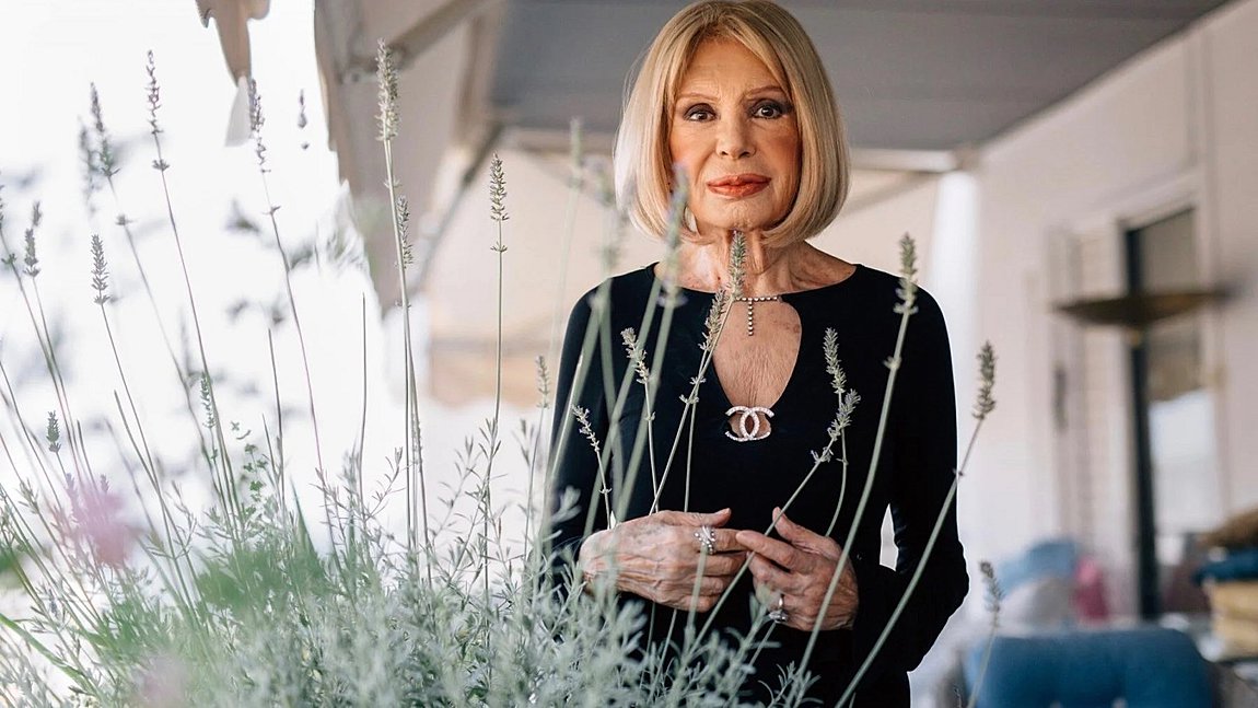 Ρίκα Διαλυνά: Όταν η Ελληνίδα καλλονή είχε επιλεγεί ως μοντέλο για την «κόρη του Μίδα» – Σπάνια φωτογραφία