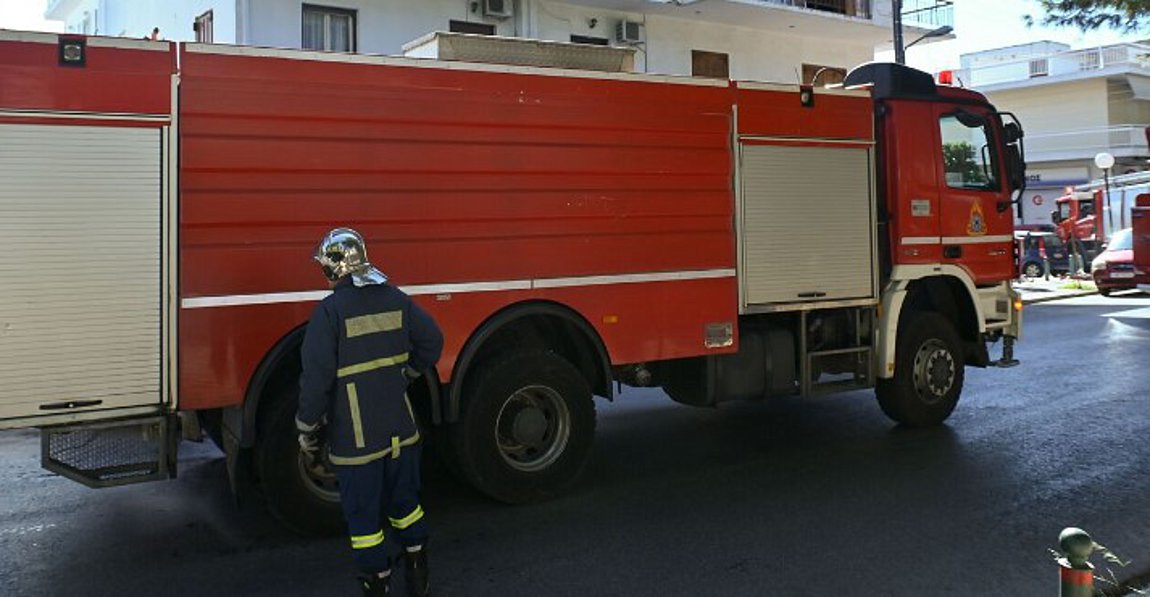 Ηράκλειο Κρήτης: Φωτιά τώρα σε σπίτι –Σπεύδει κλιμάκιο της πυροσβεστικής