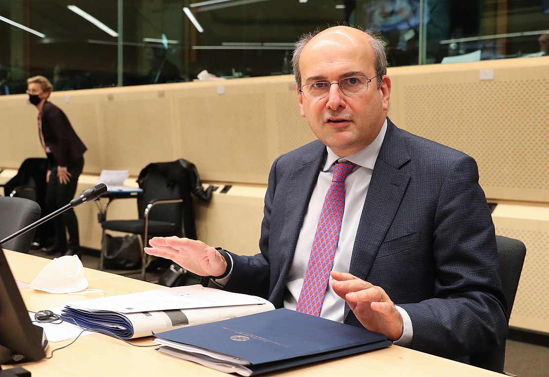 Χατζηδάκης στο ECOFIN: Οι αμυντικές δαπάνες να λαμβάνονται υπόψιν στα υπερβολικά ελλείμματα