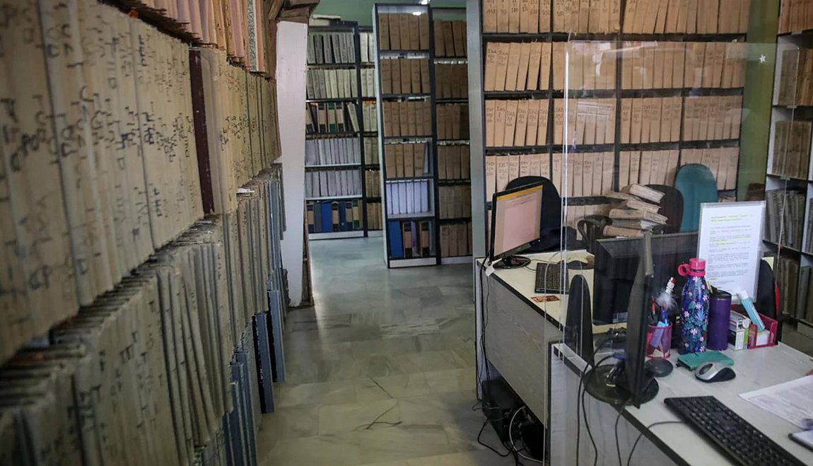 Κλειστά αύριο τα υποθηκοφυλακεία λόγω του καύσωνα