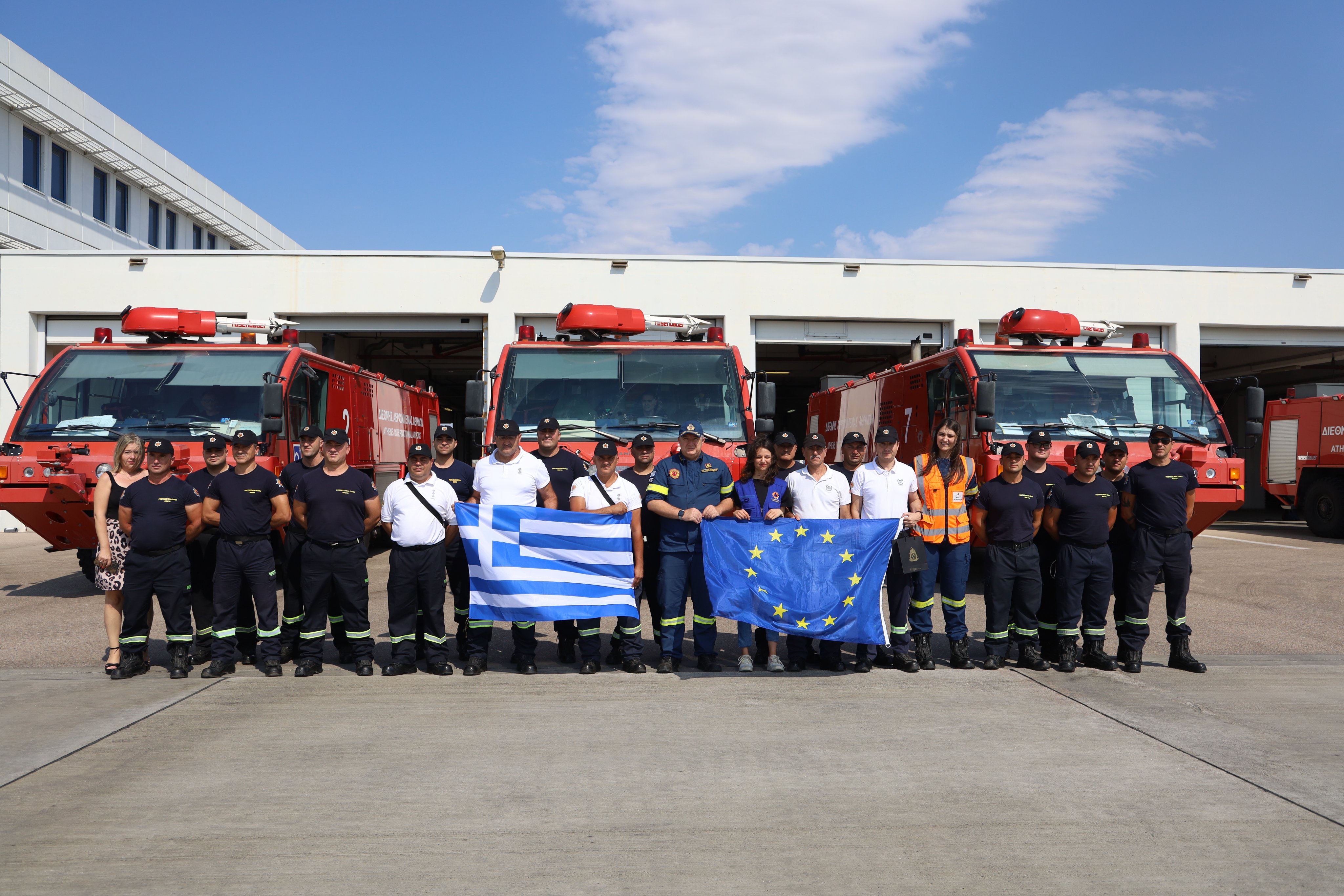 "Experiențele pompierilor români în lupta contra incendiilor în Grecia: Un an dificil și lecții de solidaritate europeană"