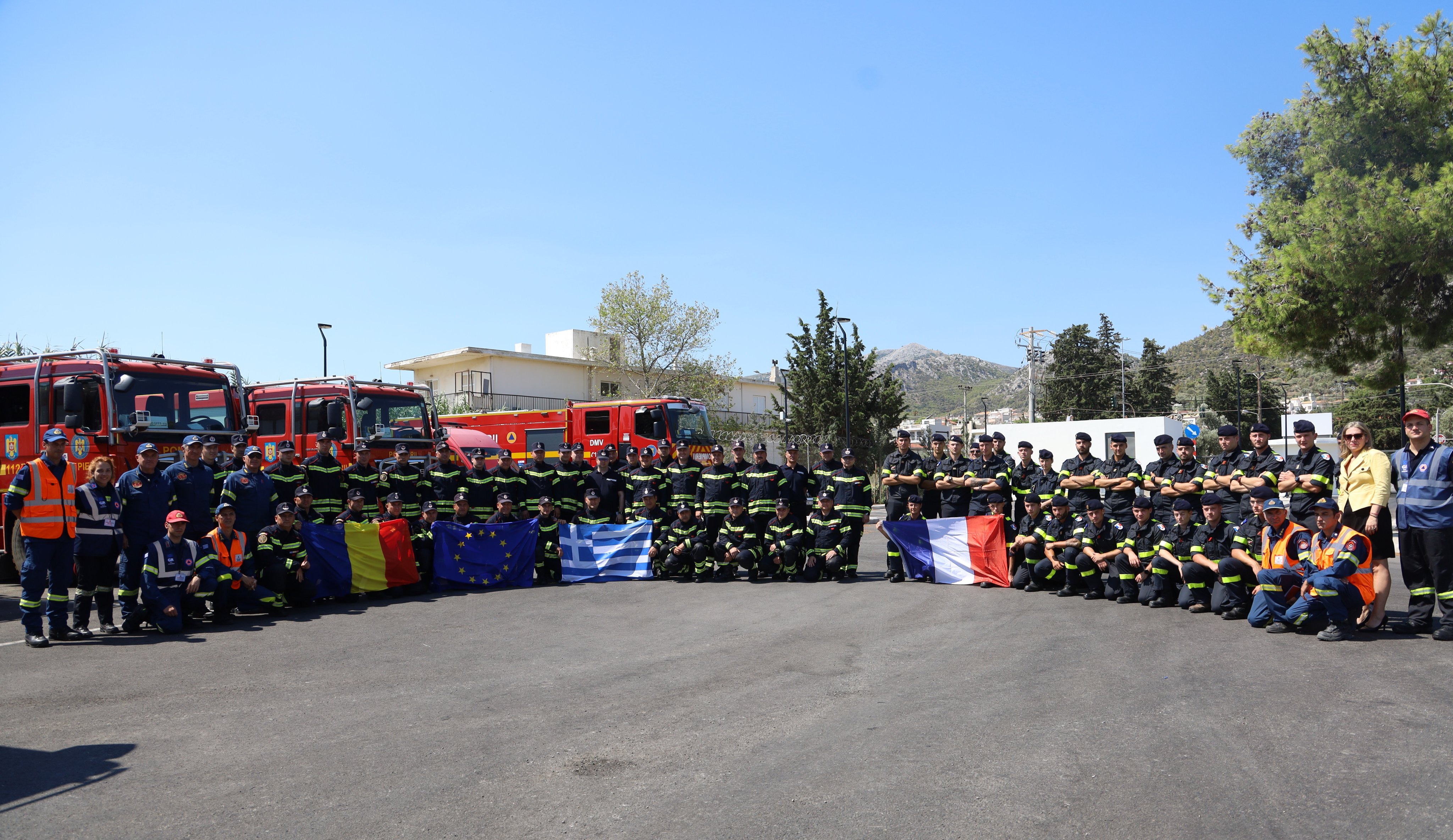 "Experiențele pompierilor români în lupta contra incendiilor în Grecia: Un an dificil și lecții de solidaritate europeană"