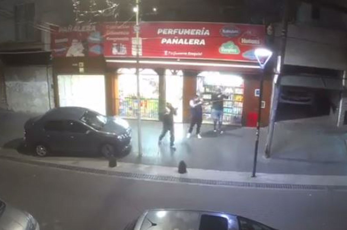 Χάος στην Αργεντινή: Λεηλασίες καταστημάτων – 30 συλλήψεις – ΒΙΝΤΕΟ