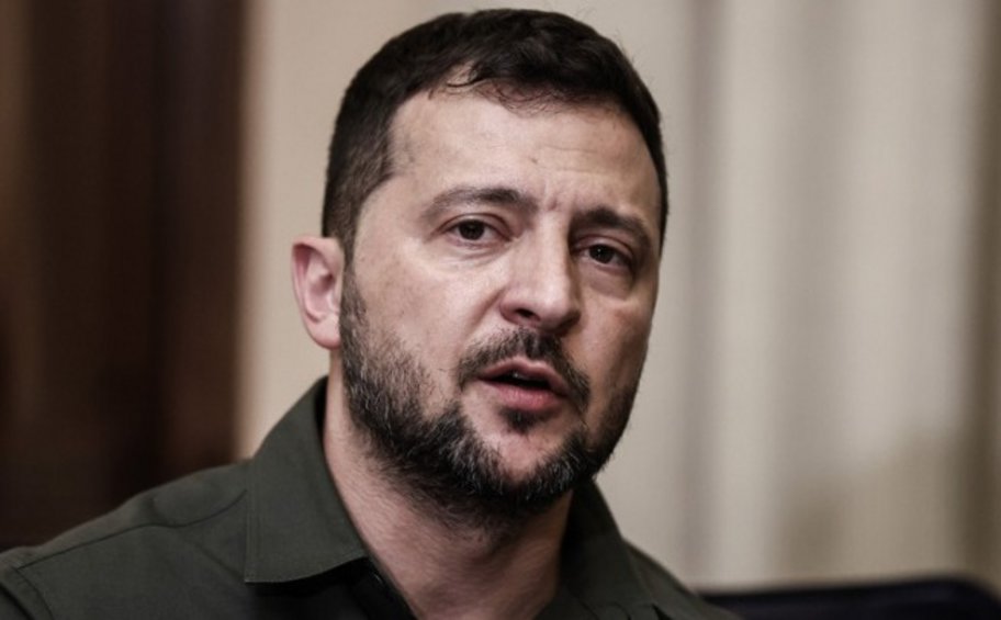 Ζελένσκι: Υπογράφει νόμο που επιτρέπει σε ορισμένους κατάδικους να υπηρετήσουν στον ουκρανικό στρατό
