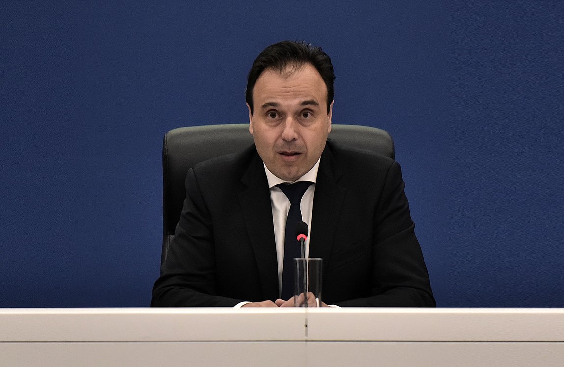 Παπαστεργίου: Η χώρα μας αποκτά 15 νέους μικροδορυφόρους