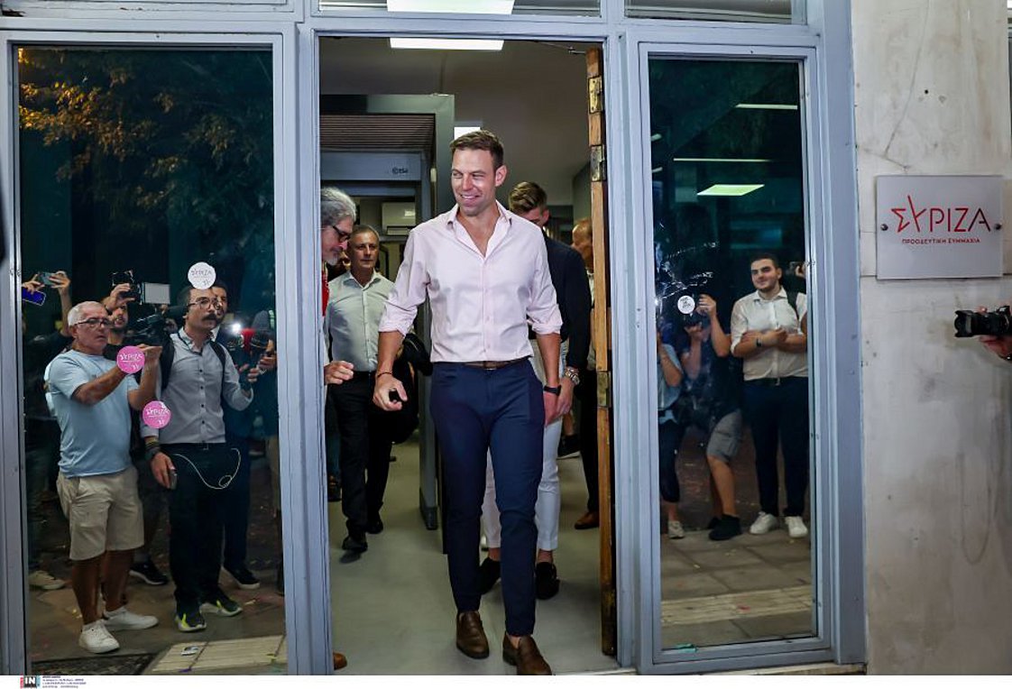 Συνομιλία Κασσελάκη με τον ΓΓ του ΑΚΕΛ