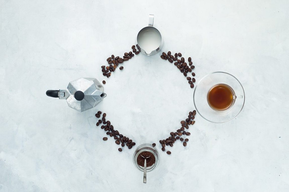 Περισσότερη καφεΐνη στα 50, δύναμη στα 90 – Τι δείχνει νέα μελέτη