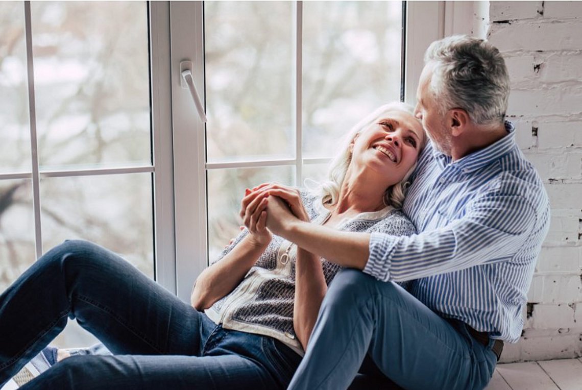 Πώς θα βρείτε την αγάπη στα 50 – 7 τρόποι να το πετύχετε