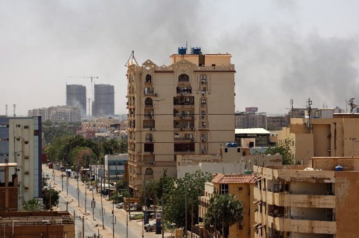 Έπειτα από 6 μήνες πολέμου, το Σουδάν αναζητεί νέα πρωτεύουσα