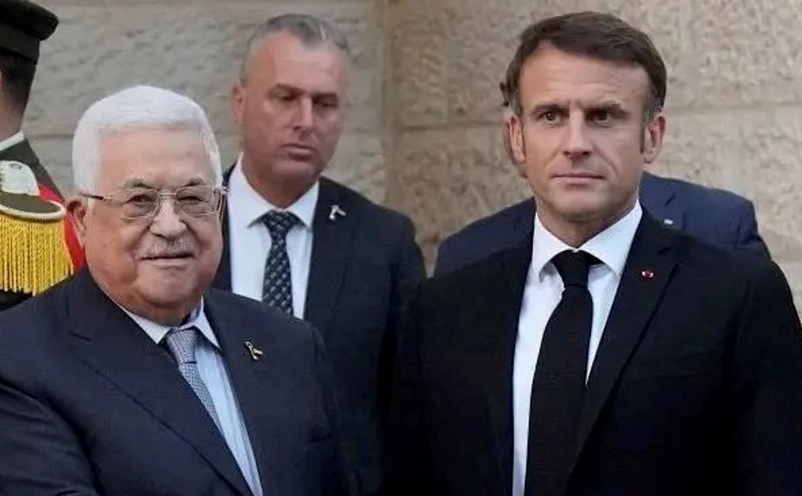 Μακρόν: Απηύθυνε συλλυπητήρια στον Παλαιστίνιο πρόεδρο Αμπάς
