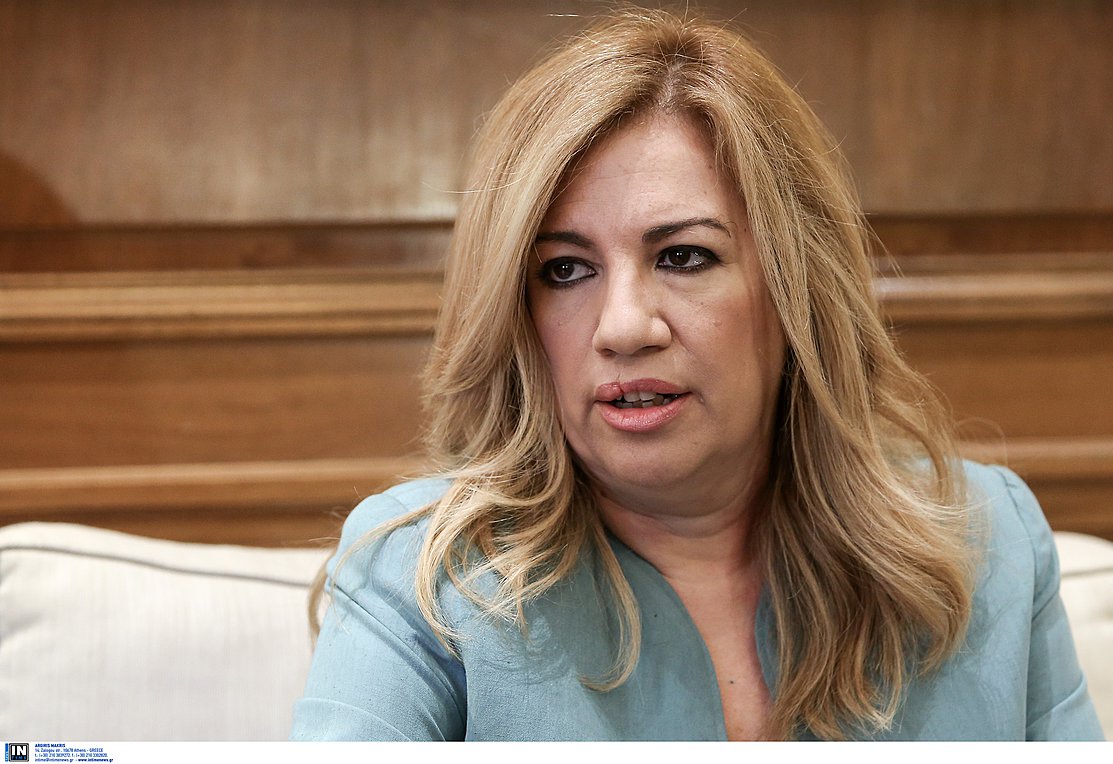 Φώφη Γεννηματά – Συγγενείς και φίλοι τίμησαν τη μνήμη της στο Α’ Νεκροταφείο