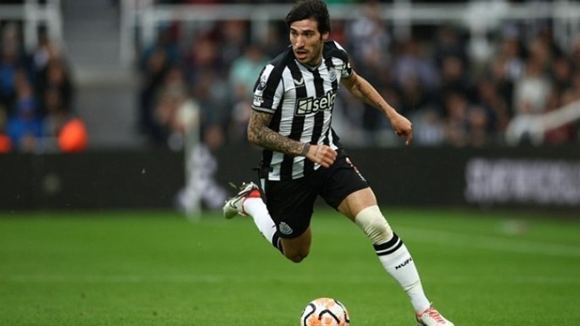 Η FIFA επικύρωσε τη 10μηνη ποινή του Τονάλι με παγκόσμια ισχύ