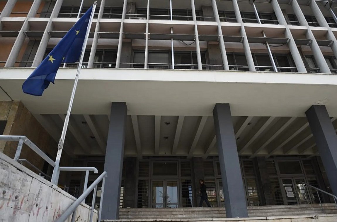 Θεσσαλονίκη: Δίωξη για απόπειρα ανθρωποκτονίας στον 40χρονο που πυροβόλησε 29χρονο στον Δενδροπόταμο