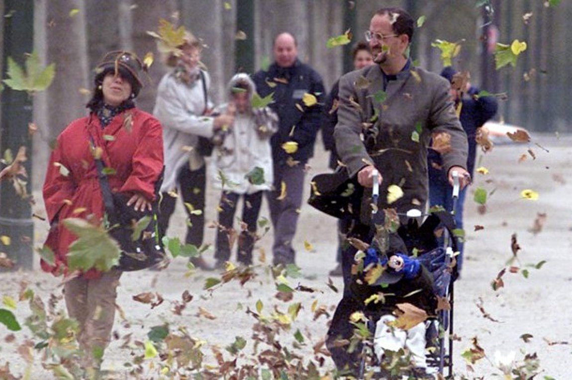 Γαλλία: Ένας νεκρός από την καταιγίδα Κιαράν