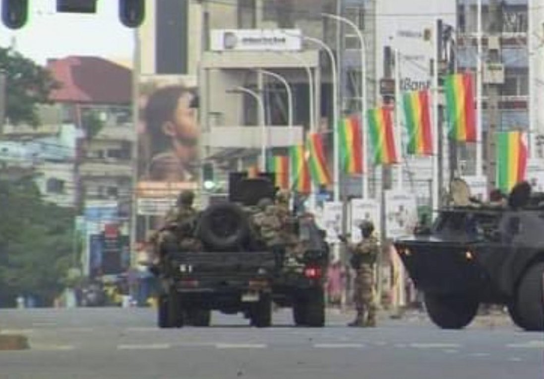 Γουινέα: Πυροβολισμοί στο διοικητικό κέντρο της πρωτεύουσας Κονακρί – Στρατός στους δρόμους – Βίντεο