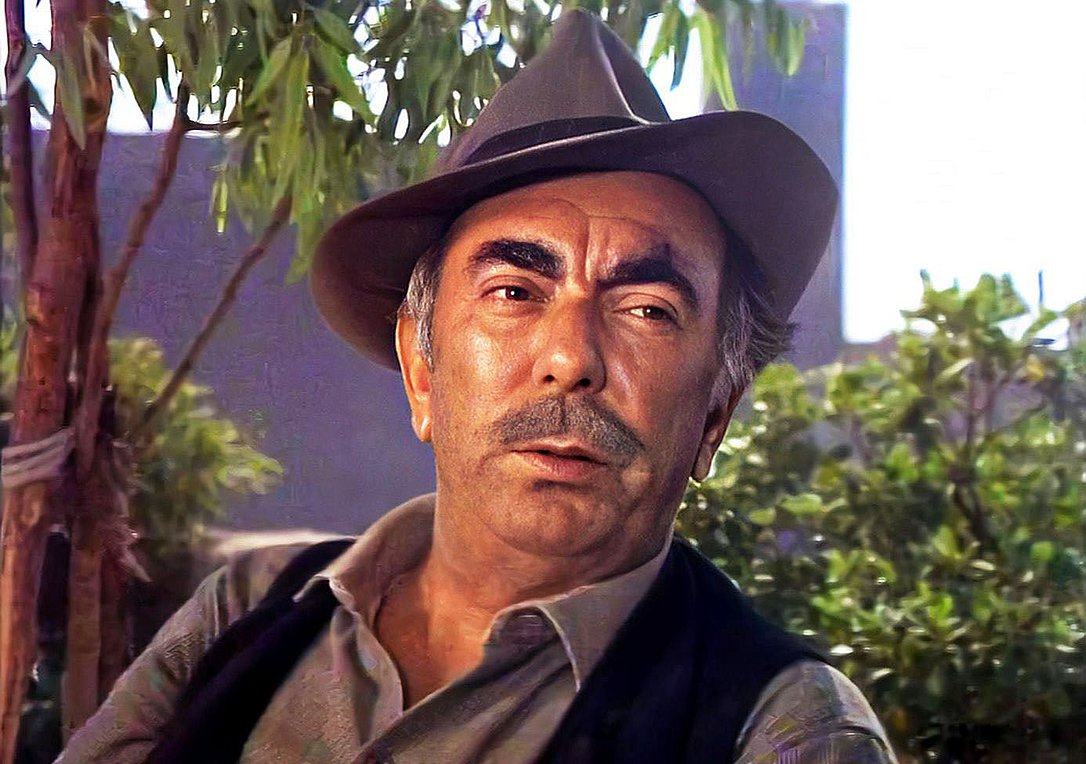 Διονύσης Παπαγιαννόπουλος: Με τον Γιώργο Καμπανέλλη σε μια από τις καλύτερες σκηνές του ελληνικού κινηματογράφου – ΦΩΤΟ