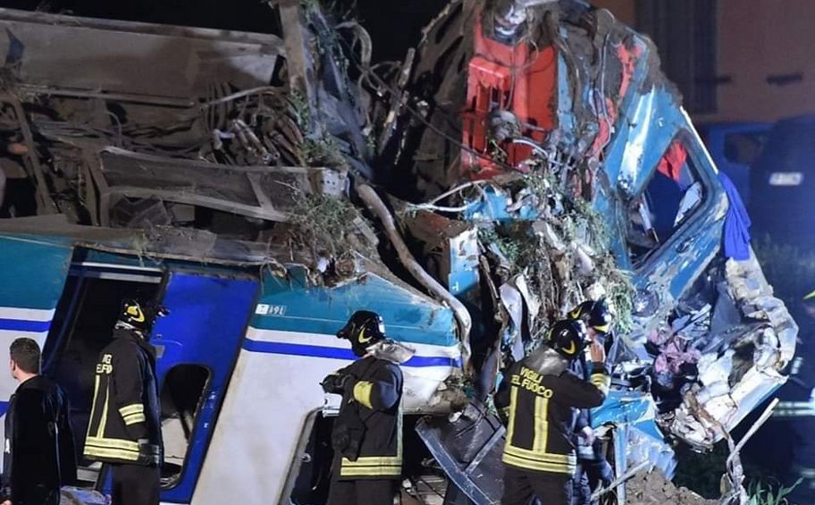 Ιταλία: Σιδηροδρομικό δυστύχημα στην Καλαβρία – Δύο νεκροί