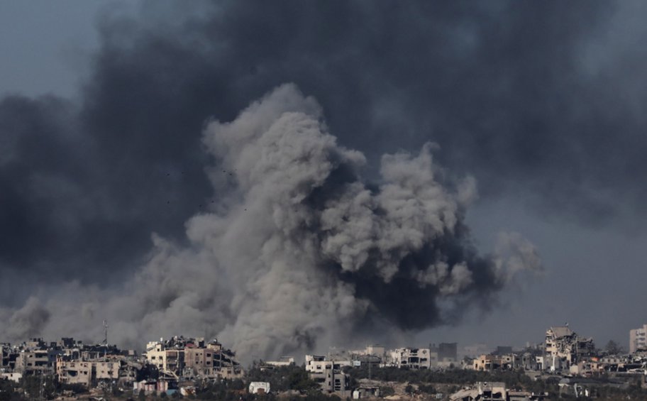 Συνεχίζονται στο Κάιρο οι συνομιλίες για κατάπαυση πυρός στη Γάζα - Tο Ισραήλ εξακολουθεί να βομβαρδίζει 