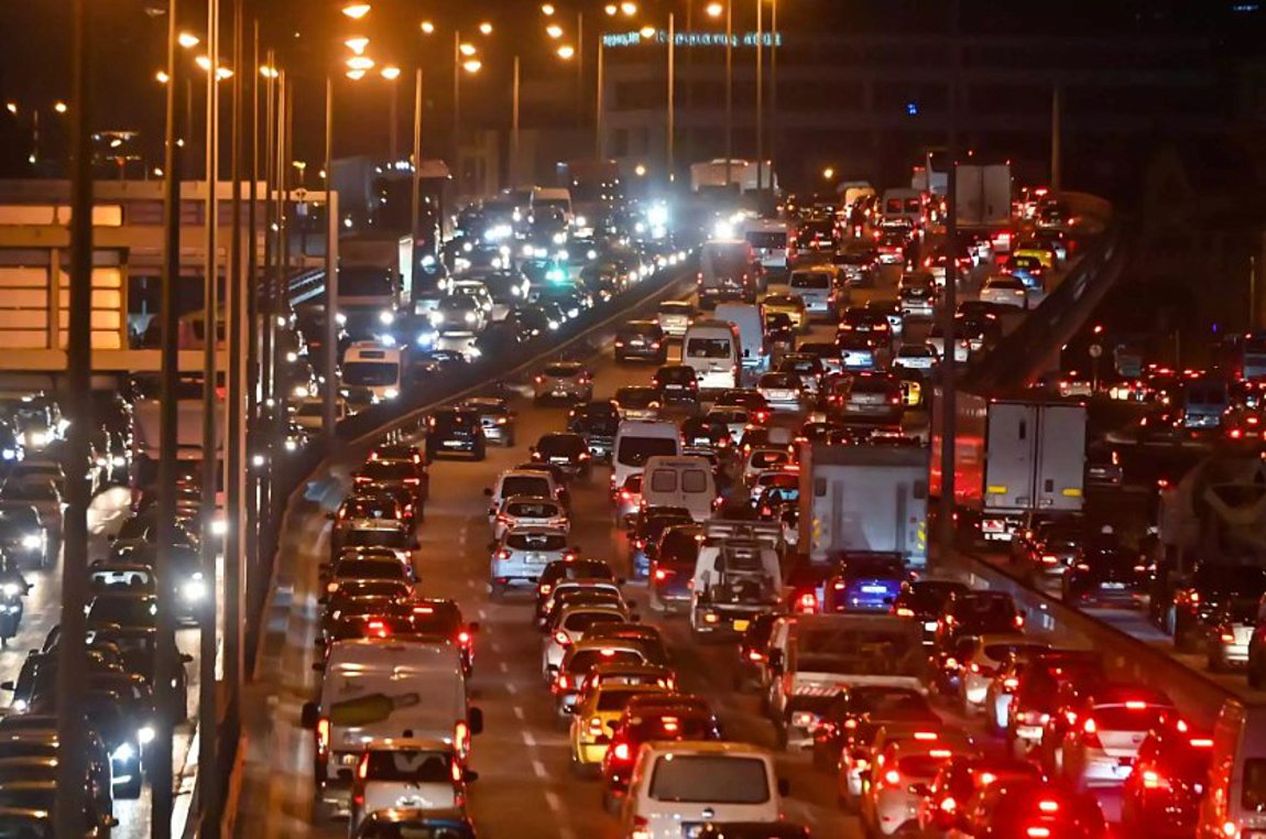 Κίνηση: Μποτιλιάρισμα σε κεντρικούς άξονες-Δείτε τα σημεία