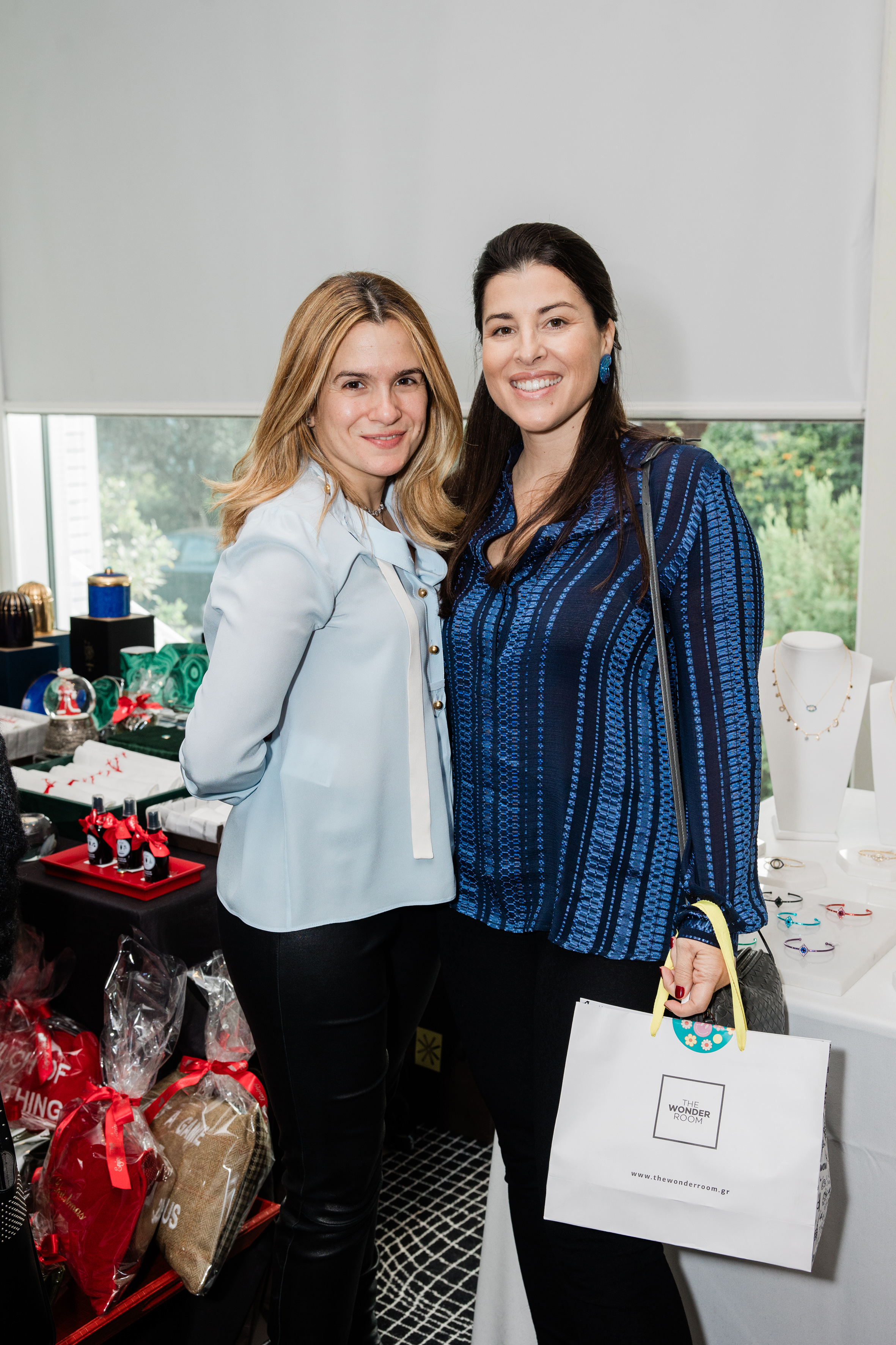 Λώρα Τσουκαλά, Αλεξάνδρα Τσαβλίρη  