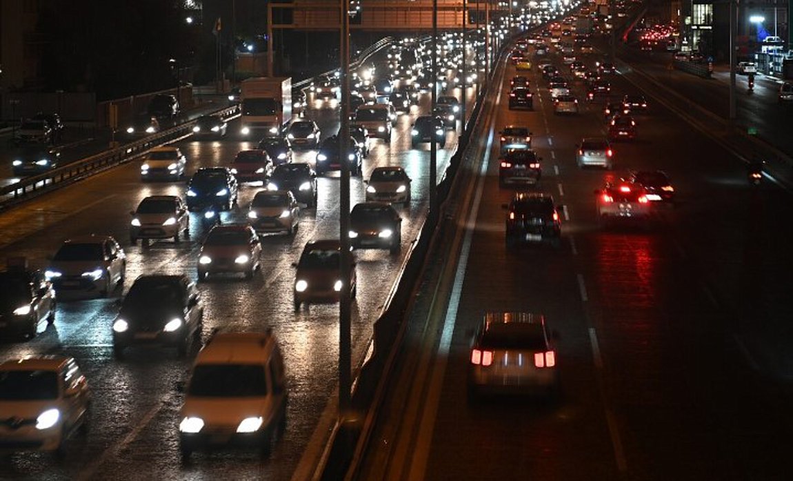 «Έμφραγμα» στον Κηφισό λόγω τροχαίου – Πού αλλού εντοπίζονται προβλήματα