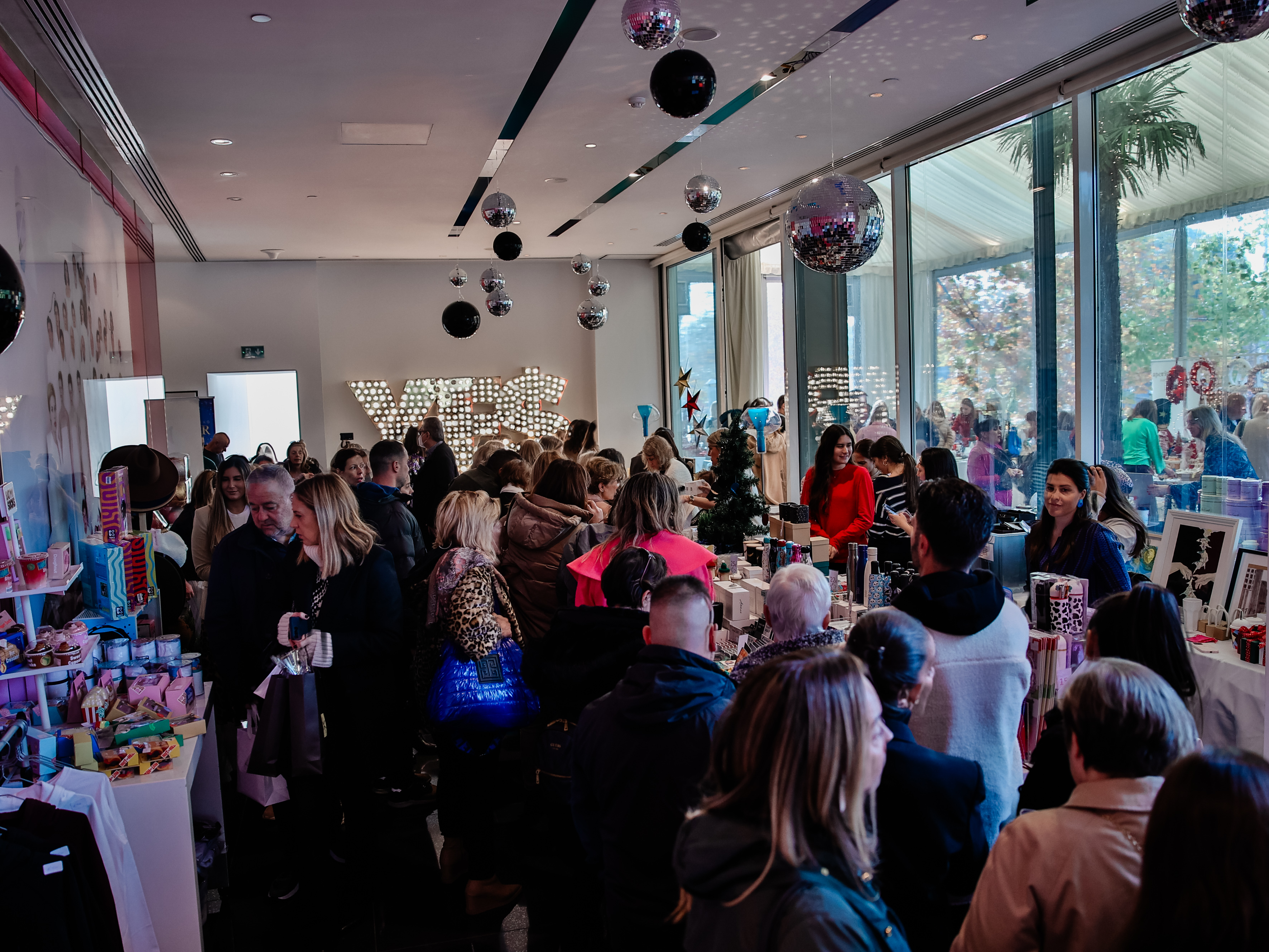 Απόψεις του χώρου όπου πραγματοποιήθηκε το Bazaar  