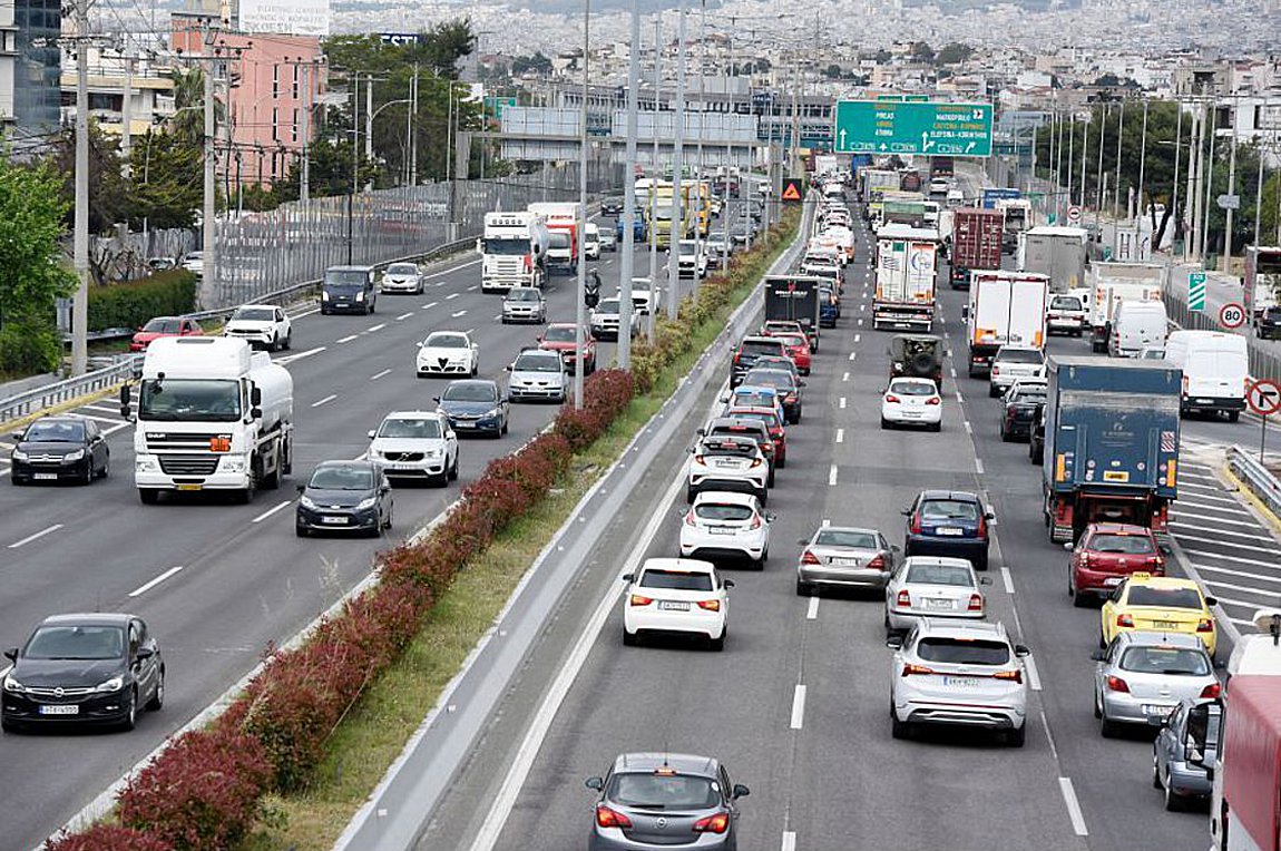 LIVE η κίνηση: Σε ποιους δρόμους είναι αυξημένη η κυκλοφορία